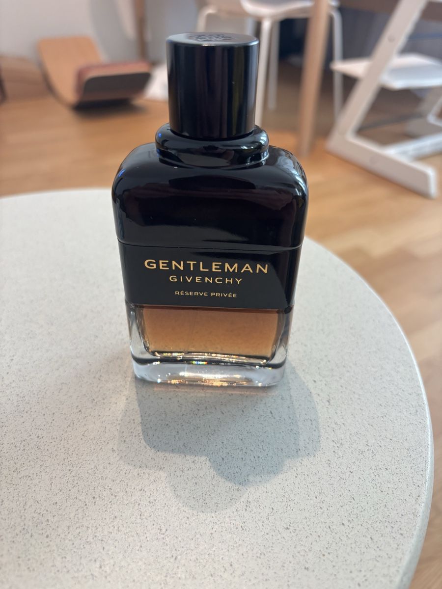 Givenchy Parfum & Eau de Toilette: Givenchy Gentlmen Parfüm  – Neu (gemäss Beschreibung) aus Zürich von Miro28M