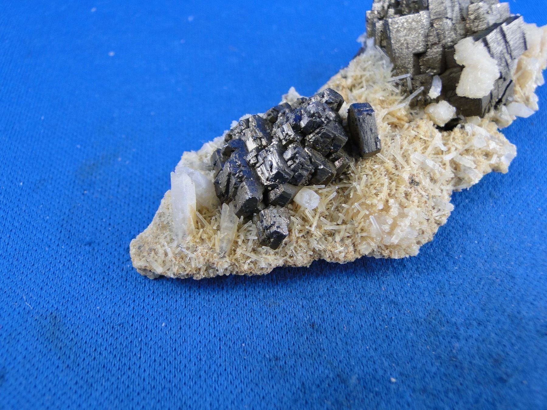 Mineralien & Heilsteine: Pyrrhotit mit Quartz – Gebraucht aus Schinznach Bad von Demerald 5