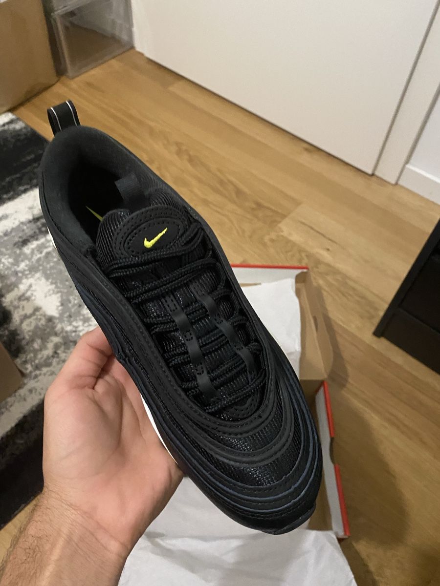 Nike Scarpe da uomo: Nike Air Max 97 Noir/Jaune – Nuovo e nell'imballaggio originale da Lausanne venduto da PANDA7 1