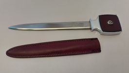 Brieföffner ±1970 mit Leder-Etui und Massband (150 cm)