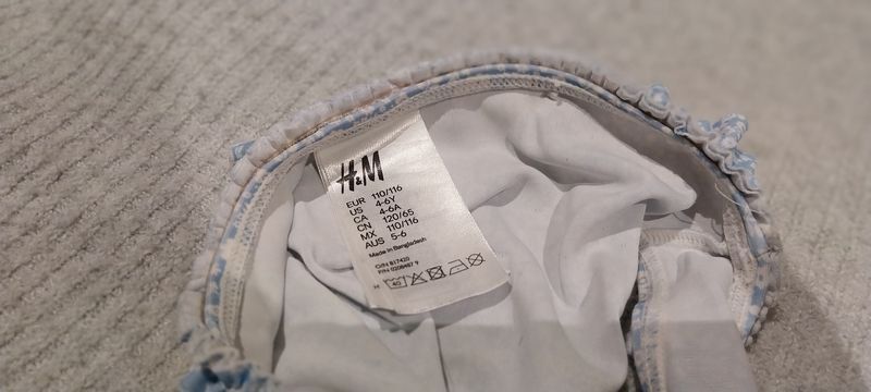 H&M Costumi da bagno & Bikini: Badkleid/Bikini Gr. 110/116 – Usato da Oberhofen AG venduto da iitf2020 3