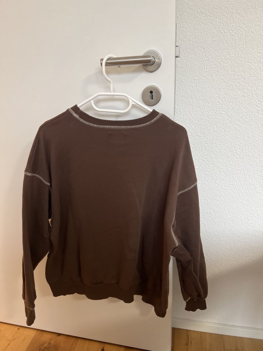 Pull&Bear Maglioni & Felpe: Stylischer brauner Pulli gr. S – Usato da Feldbrunnen venduto da soon-nam 2