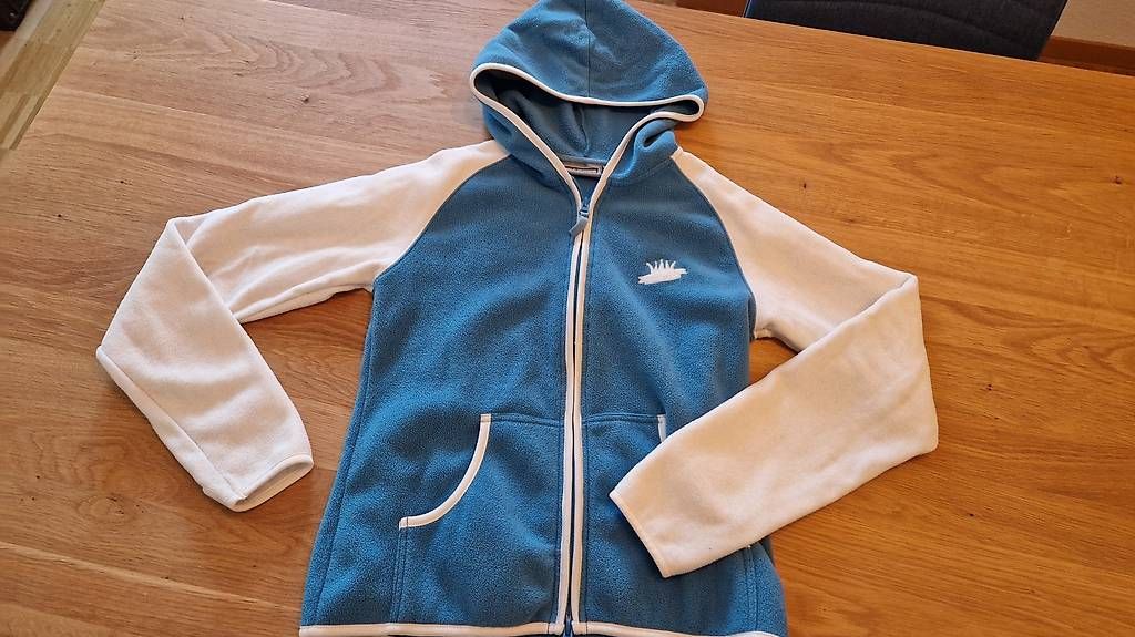 Vestes: Fleecejacke – D'occasion à Sarnen par elawid