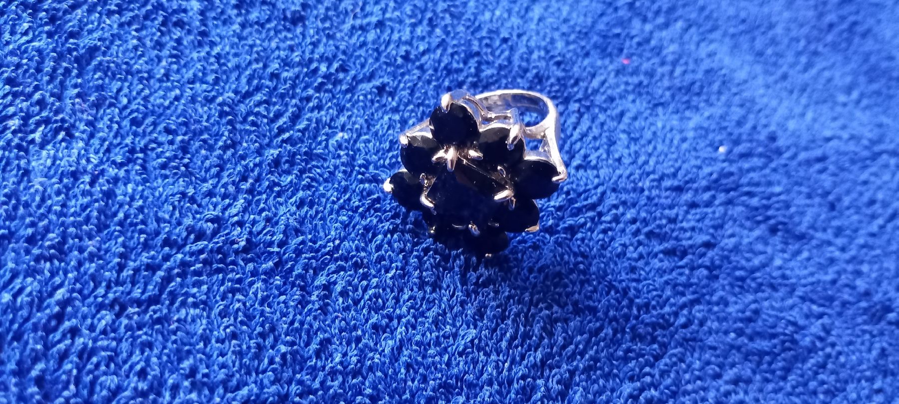 Anelli: Fingerring Silber mit Schmuckstein – Nuovo (secondo la descrizione) da Busswil TG venduto da zora69