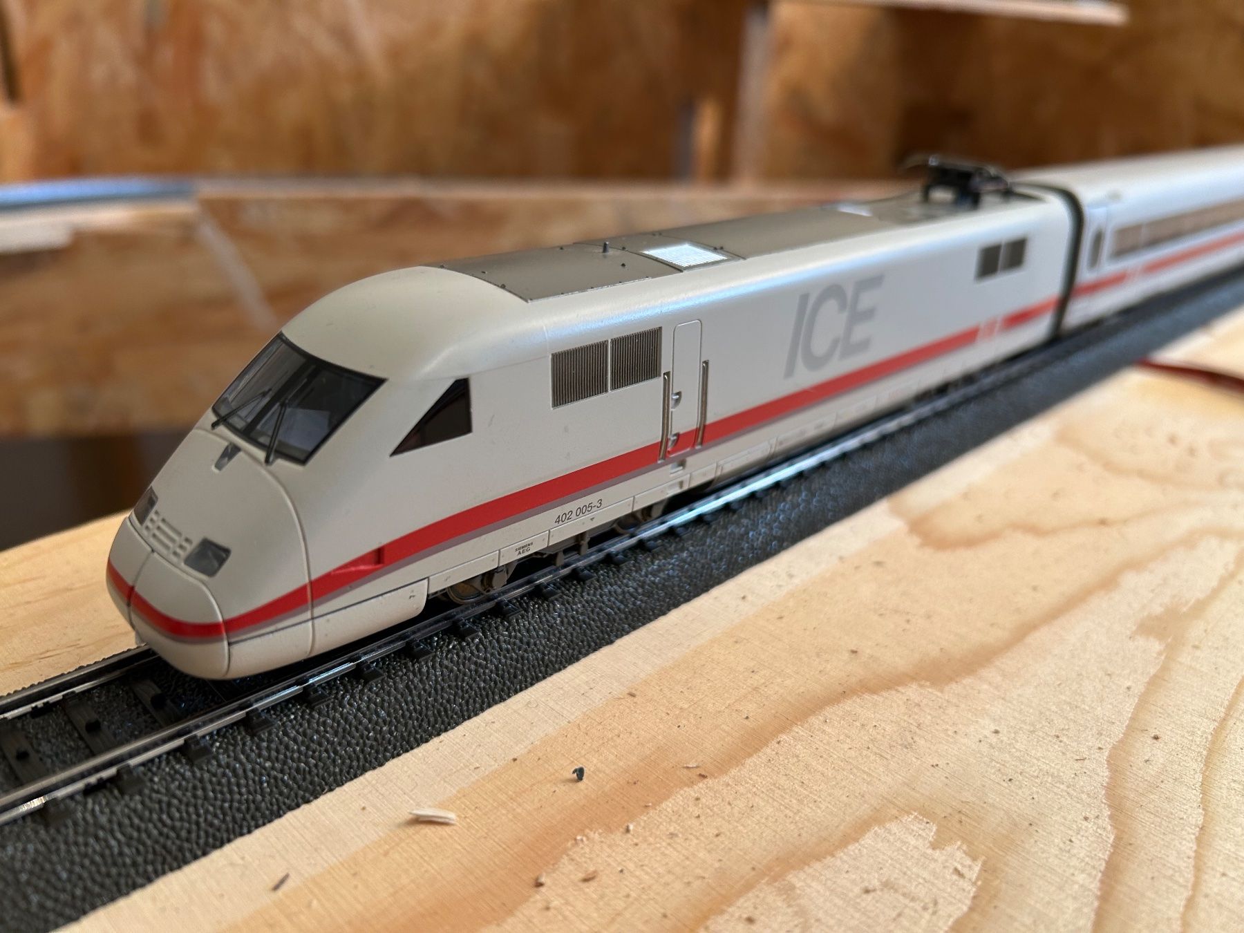 Märklin Modellini di ferrovie: Märklin 37712 "ICE 2" – Usato da Aesch (Neftenbach) venduto da klaibovski 3