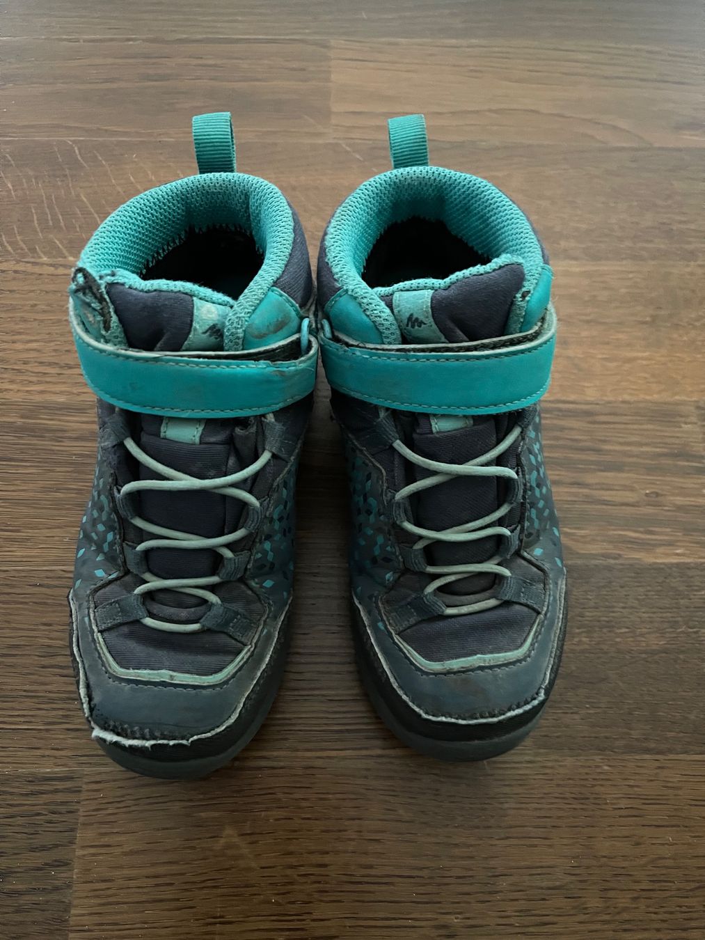 Scarpe per ragazzi: Junge Schuhe Gr. 27 – Usato da Horgen venduto da delakowi