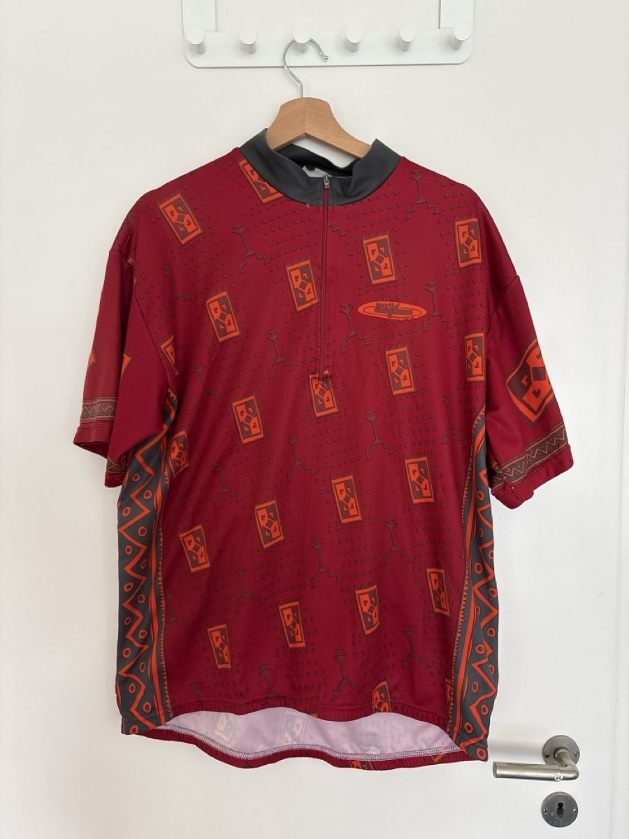 Canottiere & Pantaloni: Vintage Radtrikot – Usato da Zürich venduto da nin_n7p7