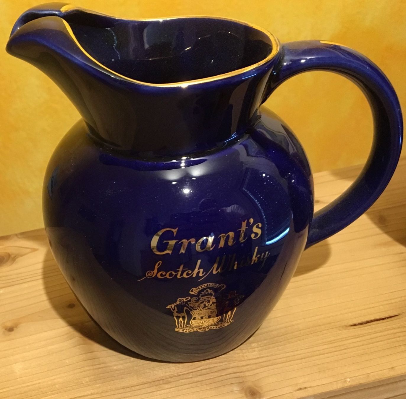 Karaffen: 2 x Whisky Wasserkrug im Set – Gebraucht aus Sevelen von Ritiplampi 2