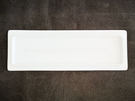 Weisses Serviertablett, neuwertig - Perfekt für Apéros!