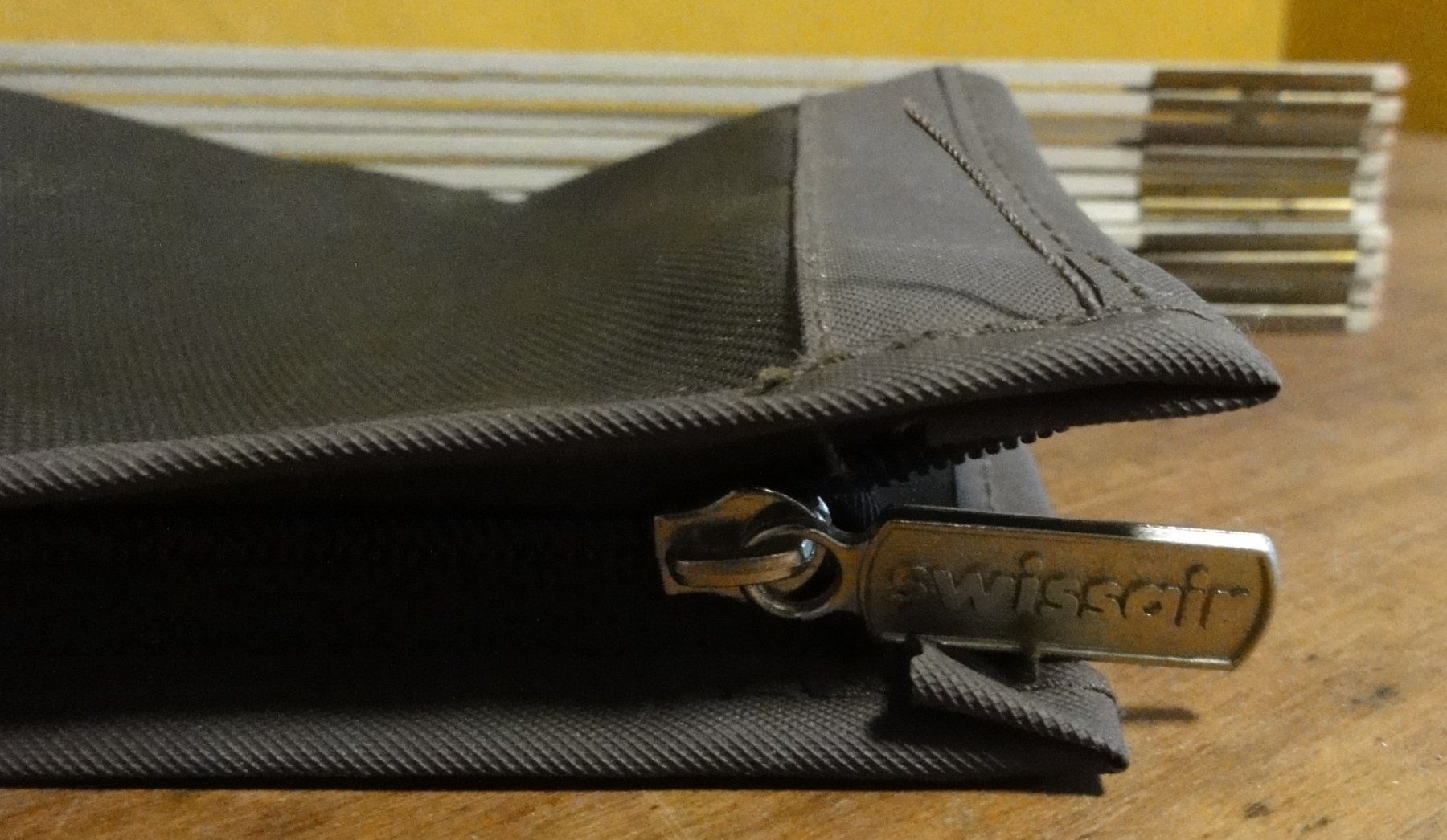 Swissair Taschen: Textiltasche Swissair, braun – Gebraucht aus Wohlen AG von Kande2007 4