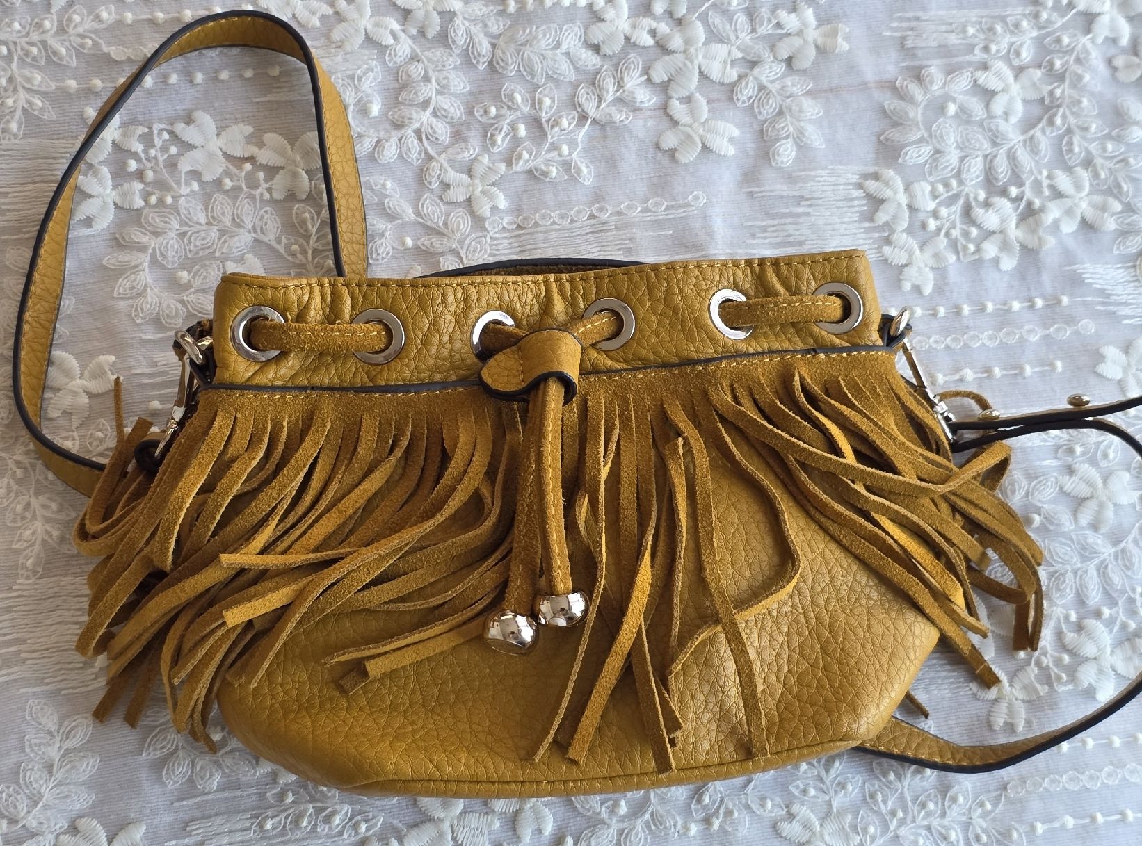 Zara Borse da donna: Zara Basic Fransen-Tasche, Senffarben, Top Zustand ! – Nuovo (secondo la descrizione) da Rheinsulz venduto da Gilea 5