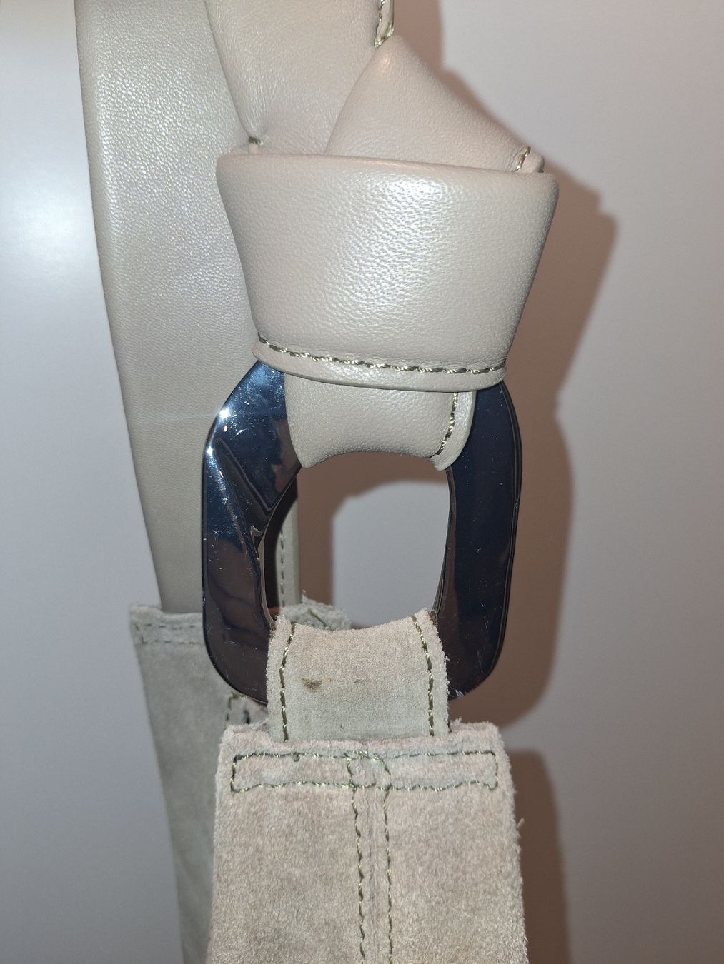 Borse da donna: Tasche Wildleder, beige – Nuovo (secondo la descrizione) da Glattpark(Opfikon) venduto da Beckf0rd 2