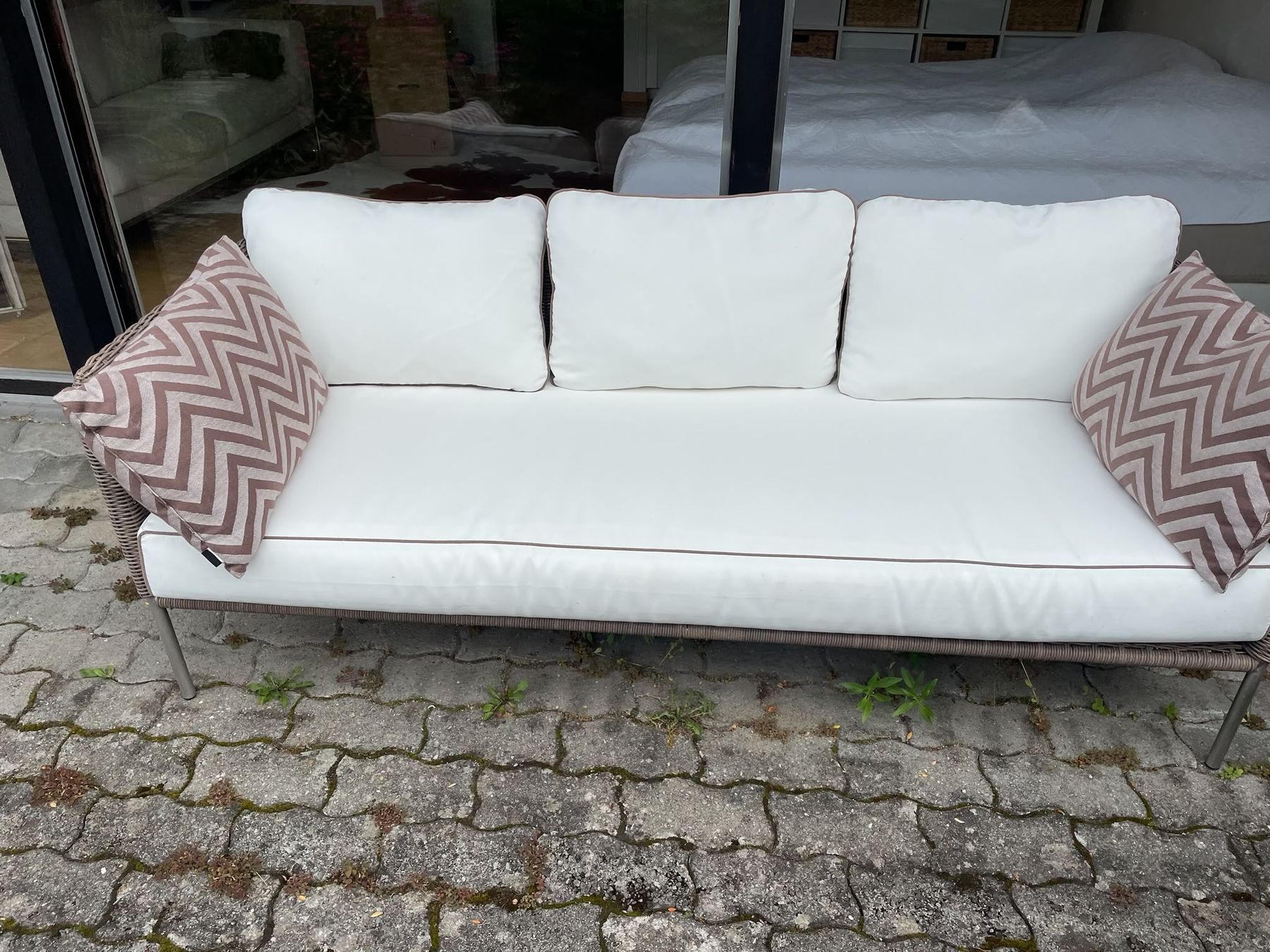 Pfister Divani: Elegantes Gartensofa von Möbel Pfister – Usato da Schwarzenberg LU venduto da Marsy17 3