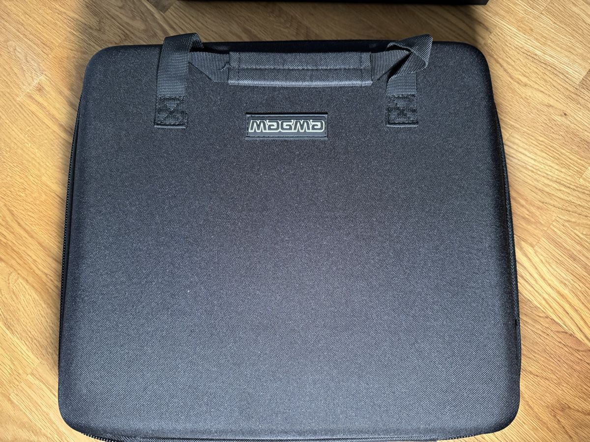 Native Instruments Mischpulte: Native Instruments Maschine Plus avec étui Magma – Gebraucht aus Biel/Bienne von gio_l5vq 3