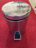 Abfalleimer Edelstahl mit Deckel und Pedal Marke Megal