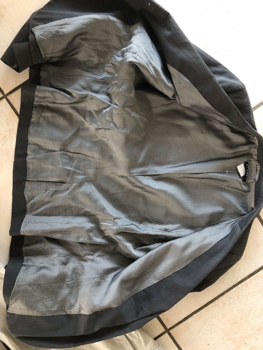 Sisley Completi & Tailleur: Sisley Damen Anzug Gr.36 – Usato da Obergerlafingen venduto da cabo4 2