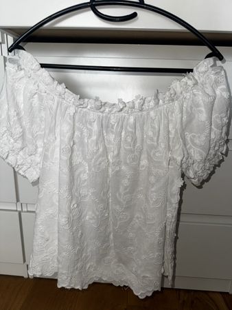 Geblümte Bluse
