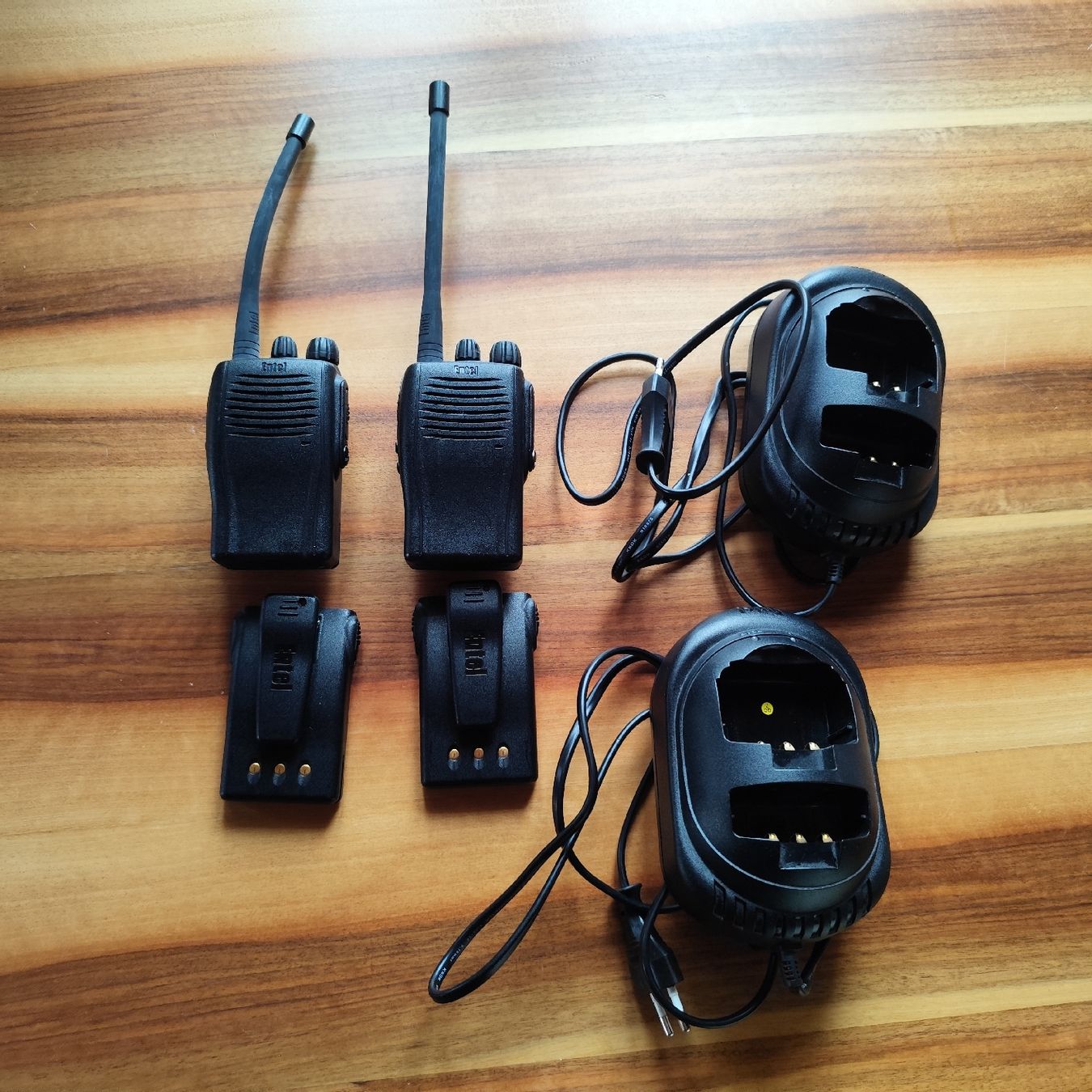 Technique de radiocom: Entel Funkgeräte – Défectueux à Hellbühl par 30R_R30