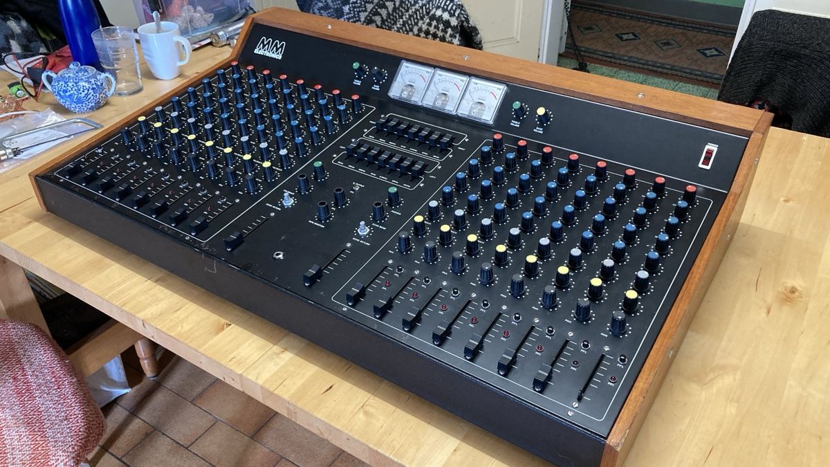 Console di mixaggio: Vintage Mischpult / Mixing console – Usato da Chevenez venduto da Electro-Rick 2