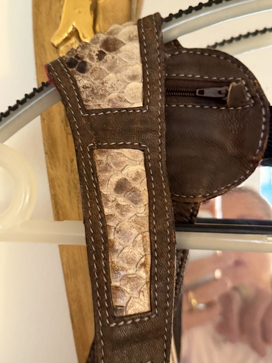 Sport dell'aria & Aquiloni: Stylischer Leder Schulter Halter – Usato da Jona venduto da HappyHappyHappyHappy 4
