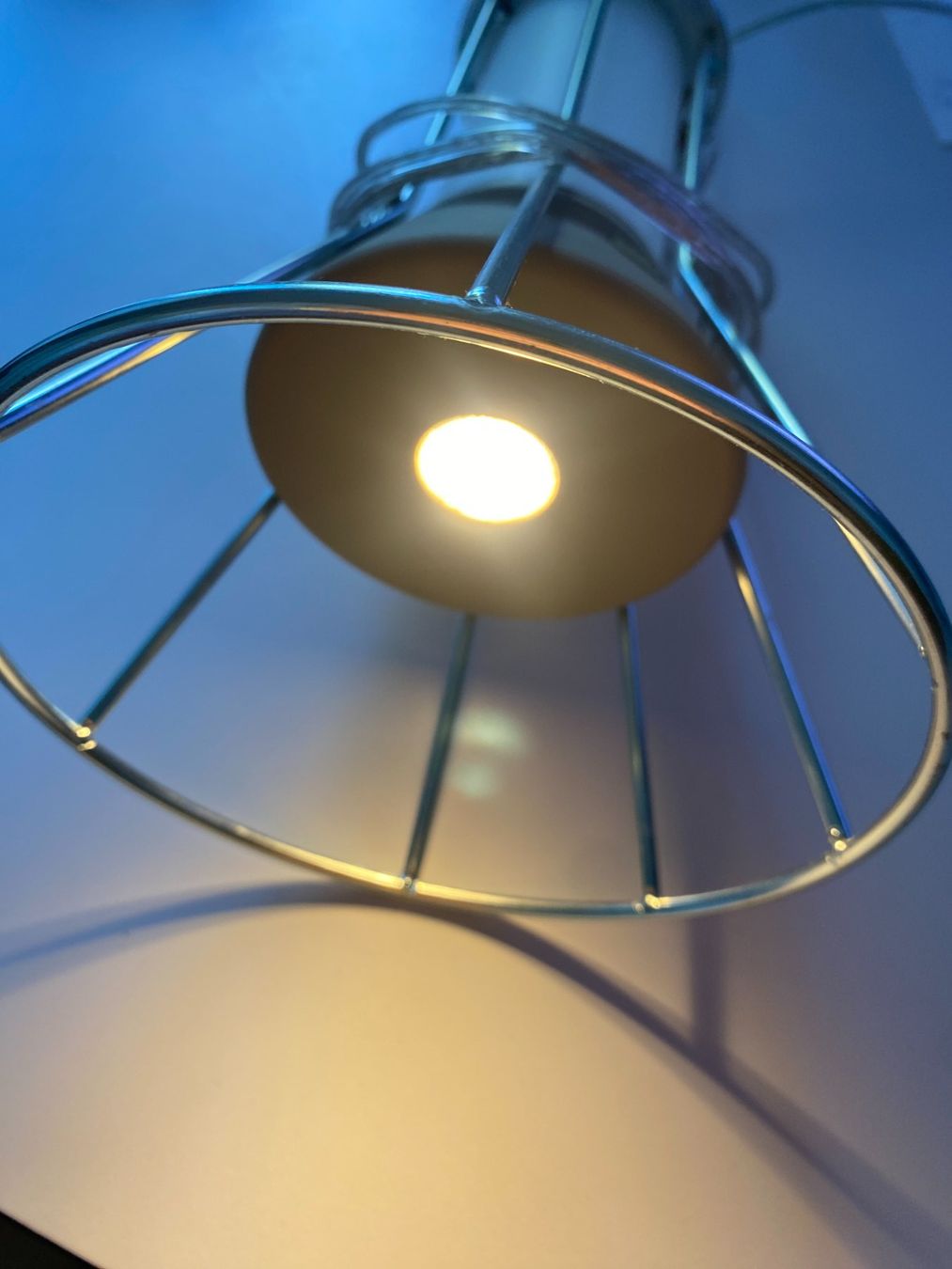 Lampadari & plafoniere: Hängelampe via USB – Usato da Gümligen venduto da Vicky2 2