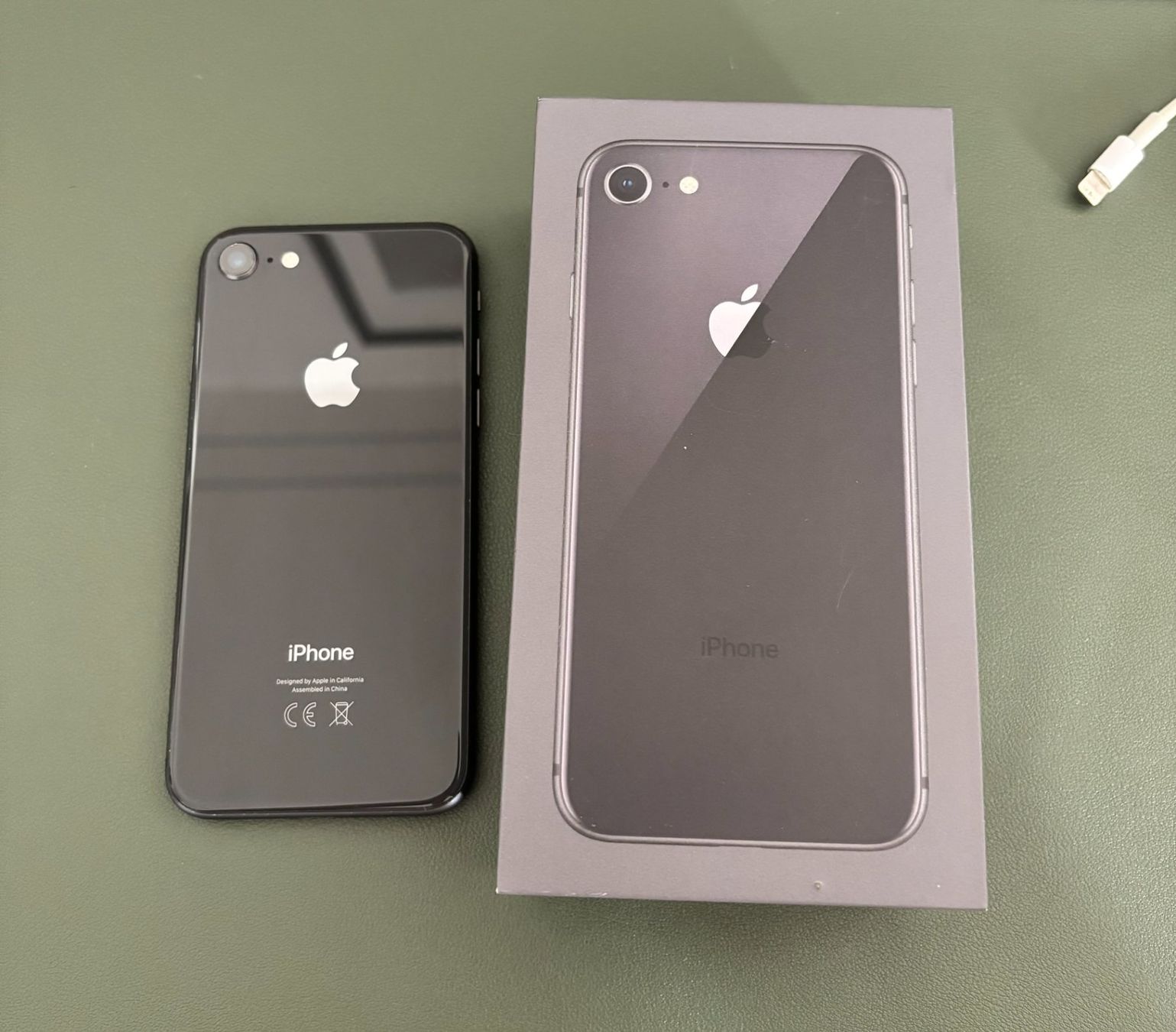 Apple Portables: iPhone 8 Space Gray 64GB – D'occasion à Wetzikon ZH par Samborghini 2