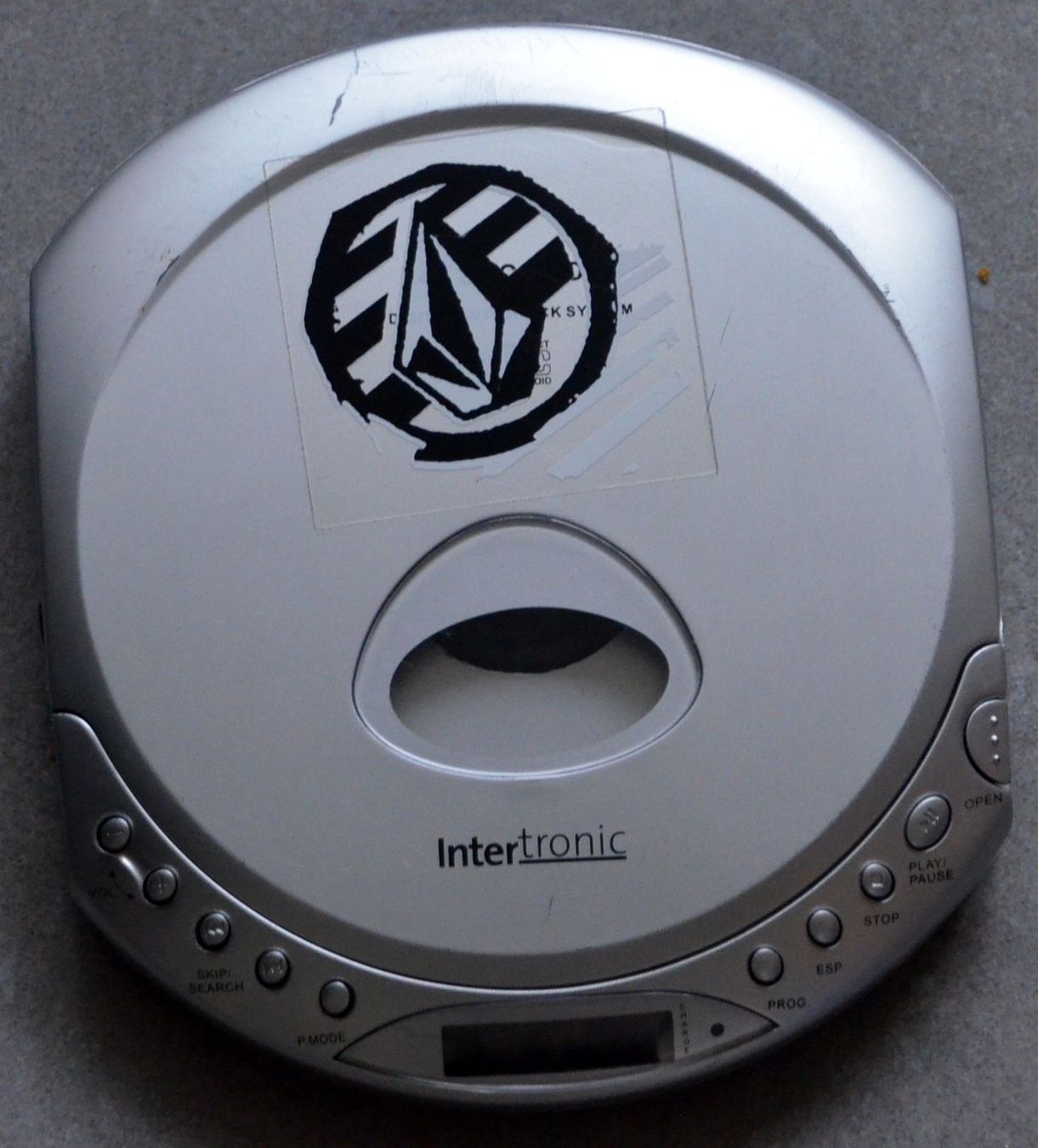 Lettore multimediale portatile: Discman Intertronic  CD340 – Usato da Collonges venduto da arashee