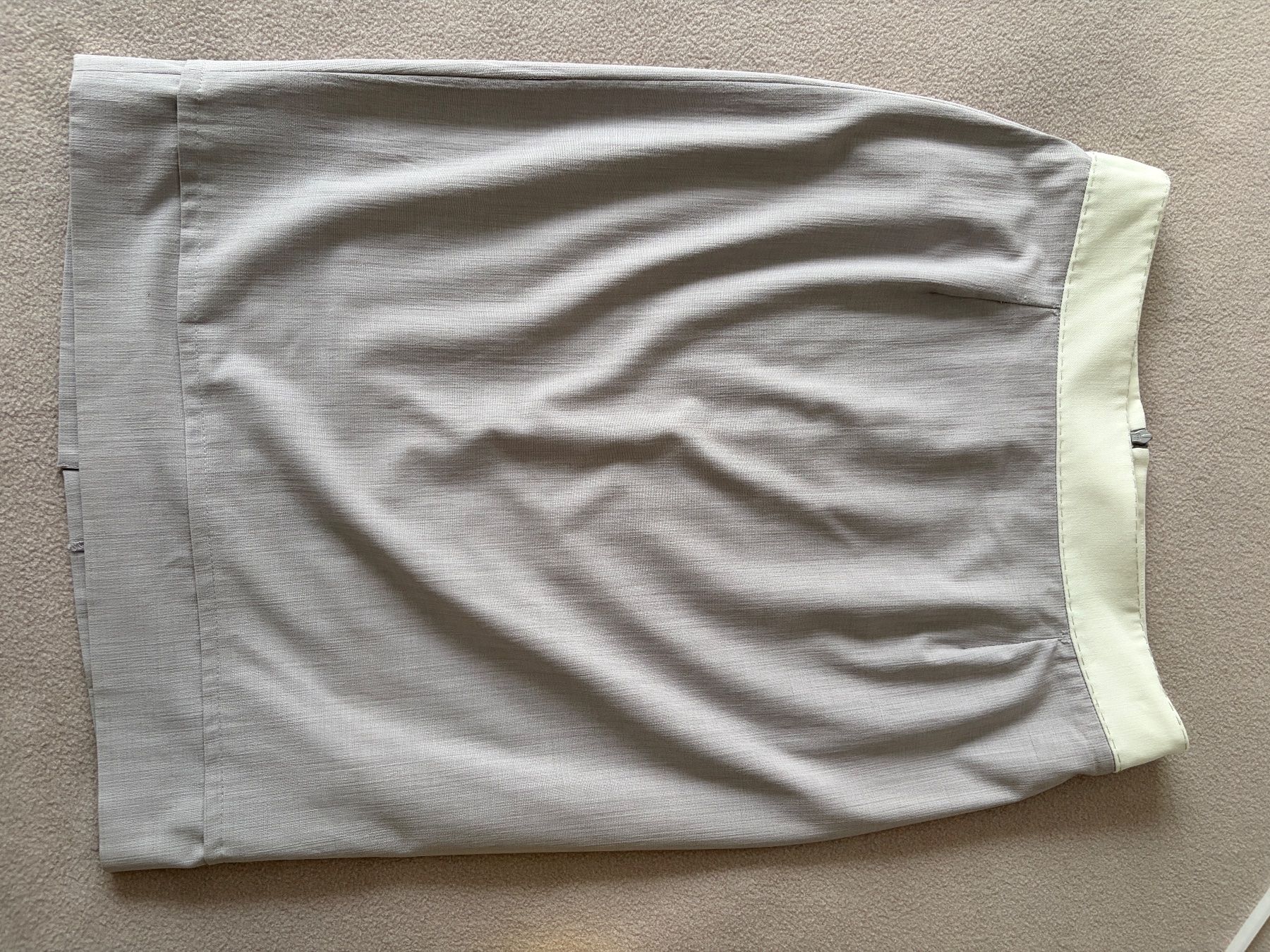 Kostüme: Damen Kostüm 36 – Gebraucht aus Liestal von Goldart 6