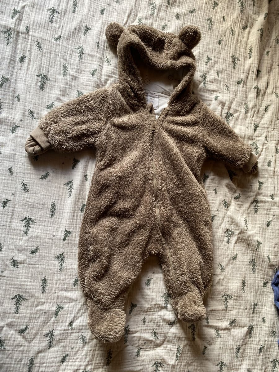H&M Completi: Teddy Overall 56 H&M – Usato da Happerswil venduto da angela_schlatt
