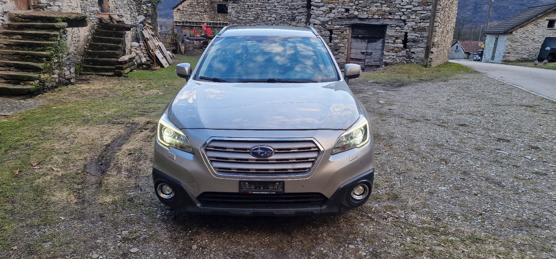 Subaru Automobili: Subaru Outback 2.0D – Usato da Giubiasco venduto da AUTOTECNICA 1