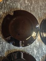 6 grosse Teller aus schwarzem Glas