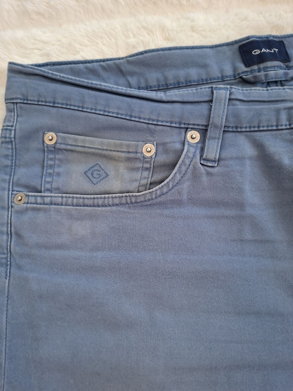 Gant Hosen: Pantalon Gant bleu, taille 33/34, coupe slim - – Gebraucht aus Renens VD von ser_j2fn 8
