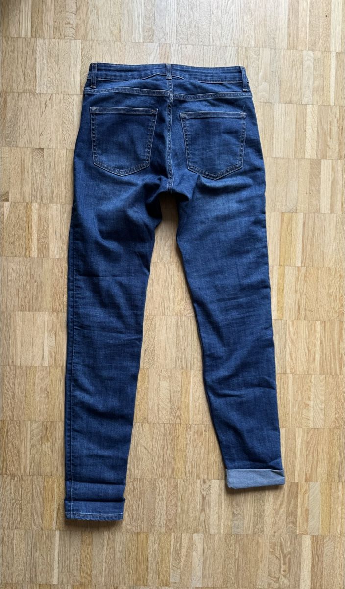 H&M Jeans: Skinny Stretch Jeans H&M Gr.36 – Usato da Zürich venduto da mybuybye 3