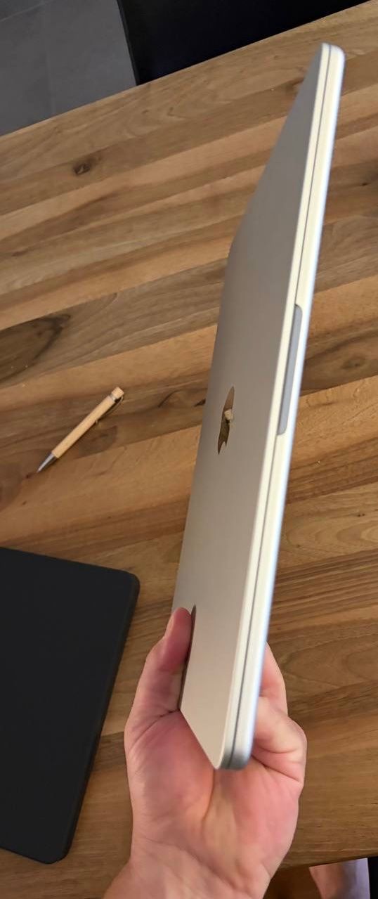 Apple Notebook: Apple MacBook Air 13“ M4 16GB RAM silber – Usato da Niederwangen BE venduto da OmarFresh 5