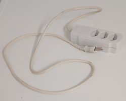 Steckerleiste 3-fach weiss mit CH-Stecker