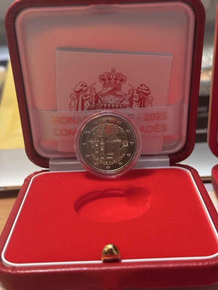 Tutti le monete: 2 euro Monaco 2025 Carlades – Nuovo e nell'imballaggio originale da Montreux venduto da Kokebullterrier1 1