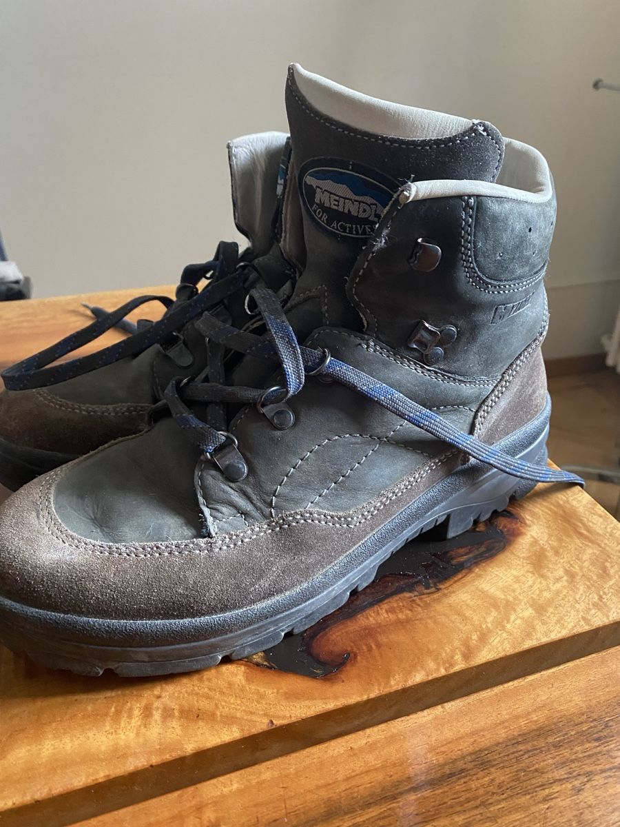Meindl Herrenschuhe: Meindl Wanderschuhe, Grösse 40 – Gebraucht aus Bern von paultschur11