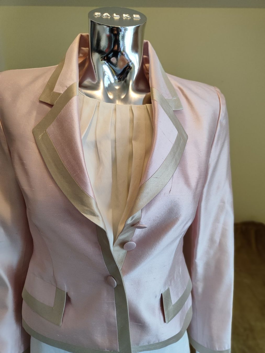 Giacche: Damen Blazer Gr 36 – Nuovo e nell'imballaggio originale da Langnau am Albis venduto da Judithsebi