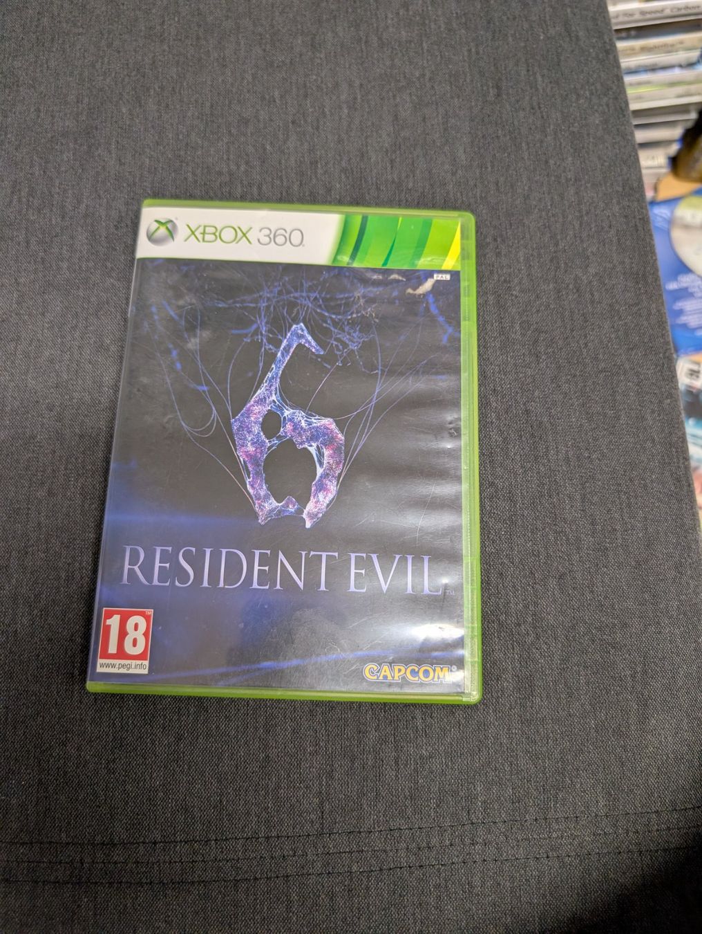 Jeux: Resident evil 6 Microsoft Xbox 360 – D'occasion à Giubiasco par Ticinerd