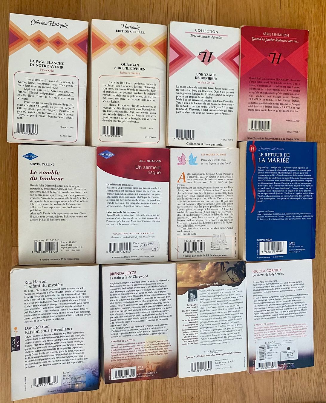 Libri: Lot de 12 romans Harlequin – Usato da Lausanne venduto da Vracorama 1