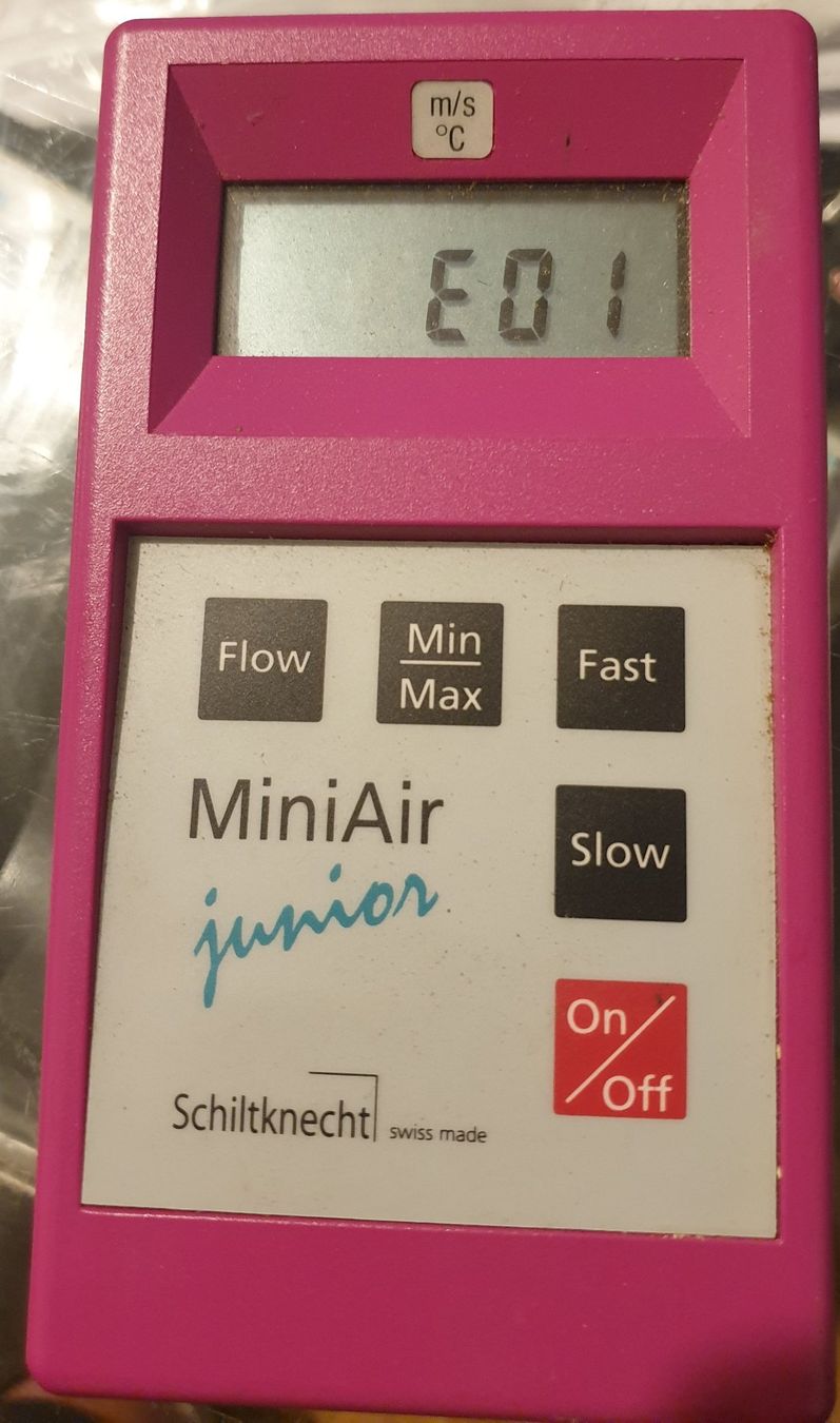 Misurare: MiniAir junior digital Vane Anemometer ohne Messsonde – Usato da Horw venduto da Arta20000