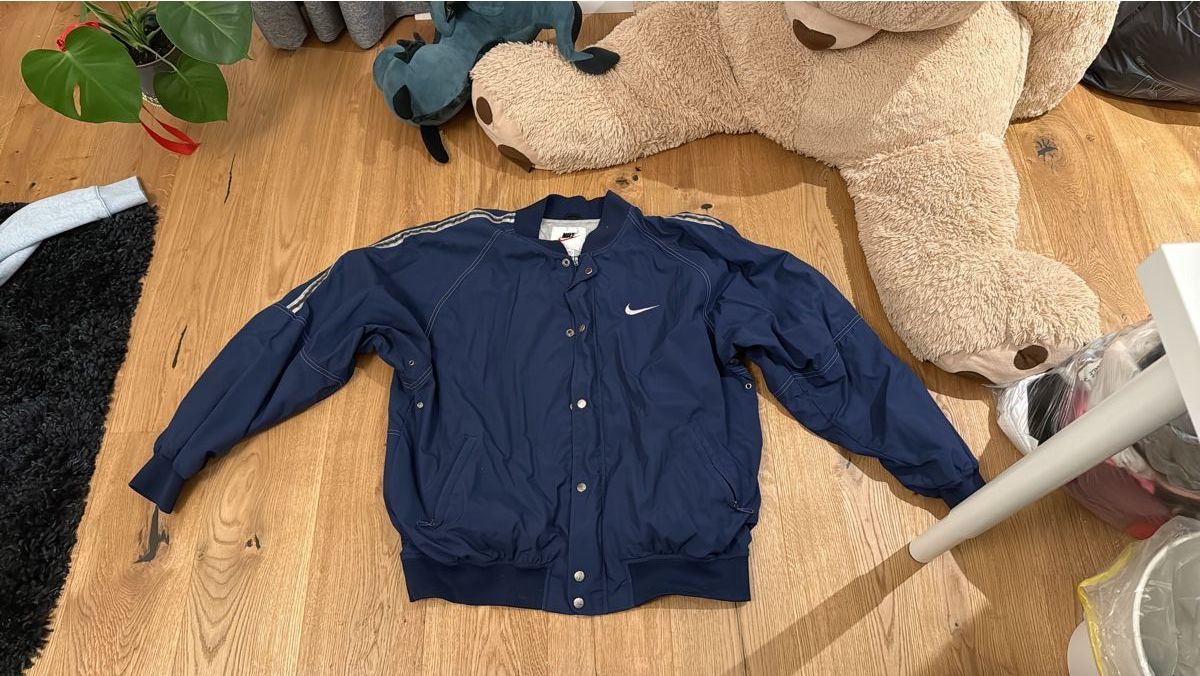 Nike Giacche: Nike Vintage Jacke, , Grösse XL – Usato da Rapperswil BE venduto da yar_l85r