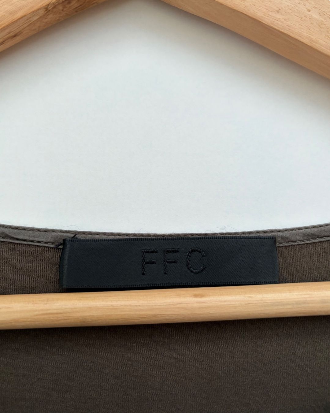 FTC Camicette: FFC Shirt mit Seide Gr.34 – Usato da Unterägeri venduto da Jutka_04 1