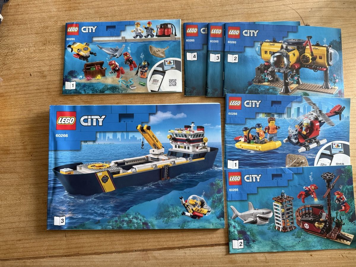 Lego Jouets: 2 grosse Lego City Wasser Welt Sets – D'occasion à Zürich par zuerich16