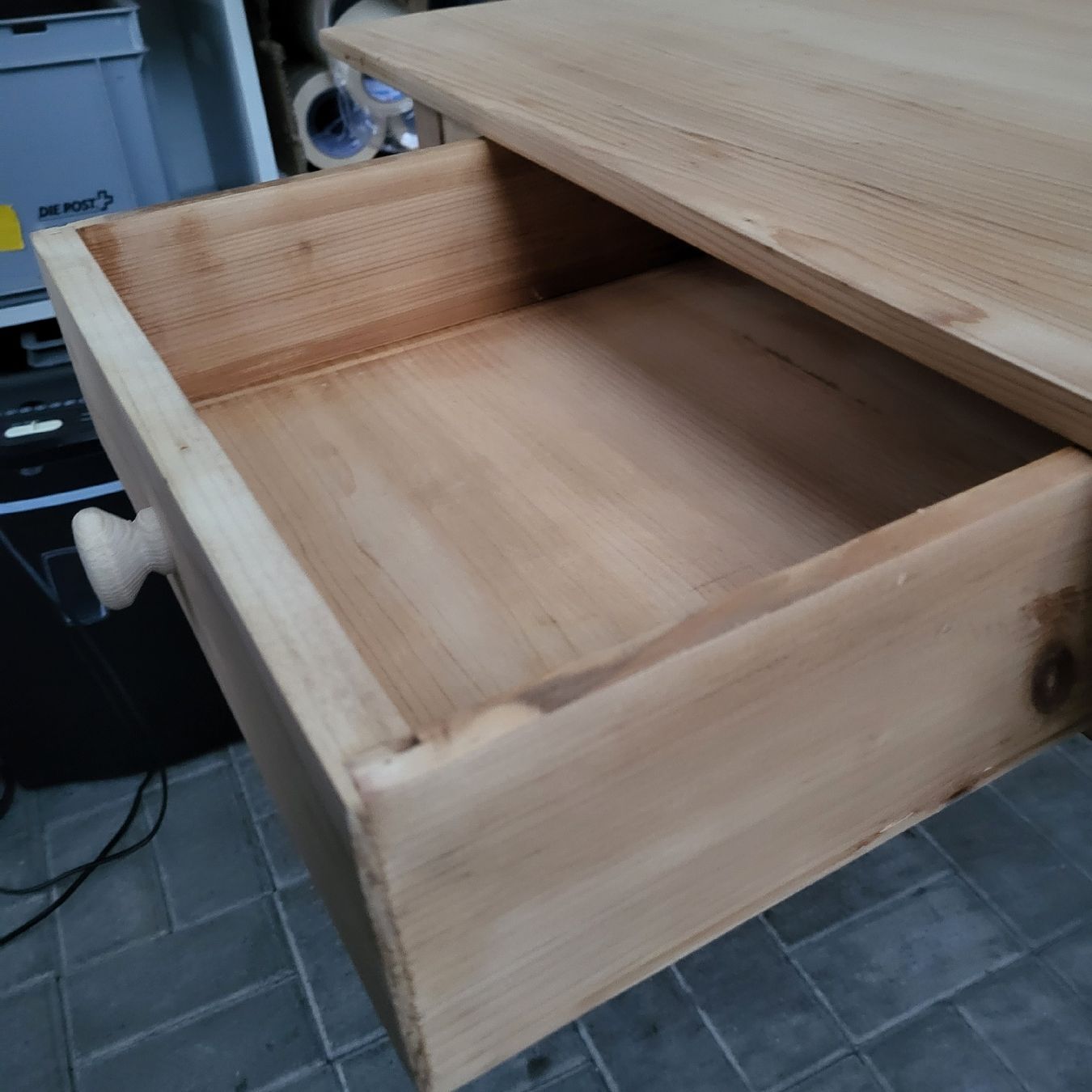 Tables: HolzTischli restauriert, aufgefrischt – Neuf (Voir description) à Kägiswil par Megafi56 2