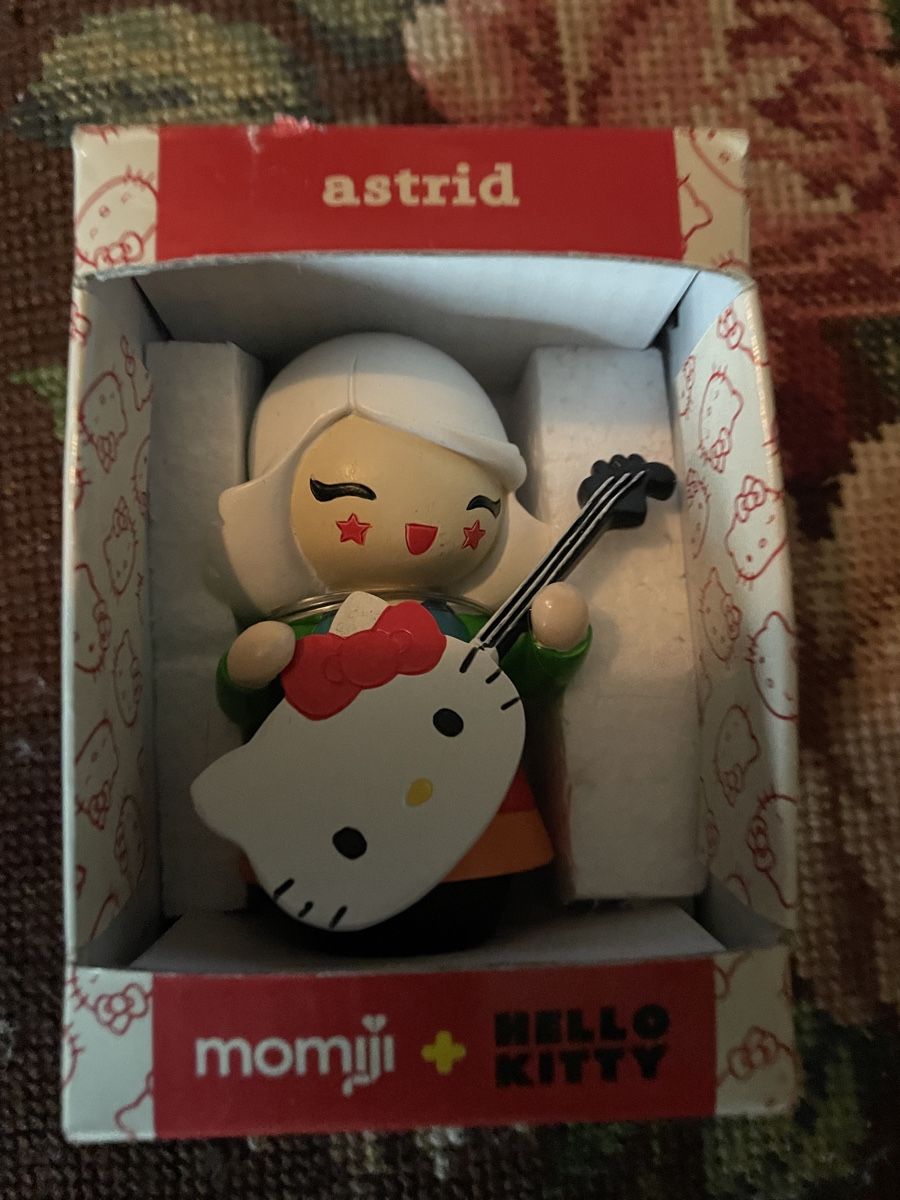 Hello Kitty Astrid by Momiji packed new collectors piece (Neu und ...