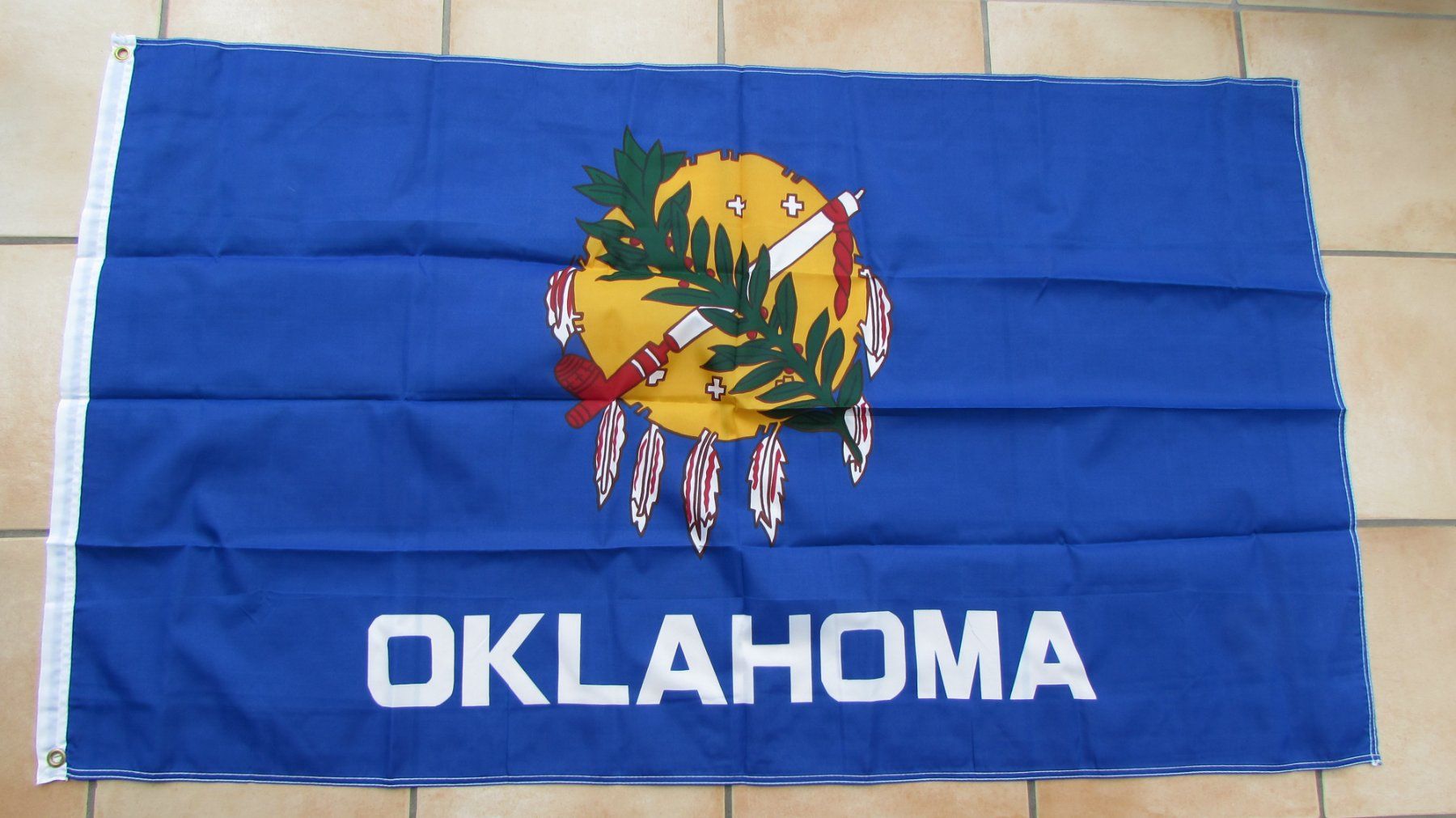 Fahnen: 3 Flaggen - New Jersey,  Oklahoma,  Fidschi – Gebraucht aus Weesen von Travelersplace 2