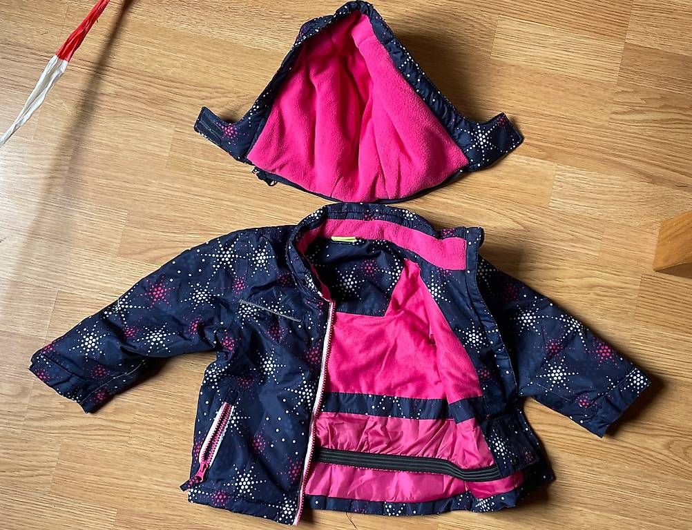 Giacche & Cappotti: Schöne winterjacke grösse 86 /92 – Usato da Murten venduto da ka_koen