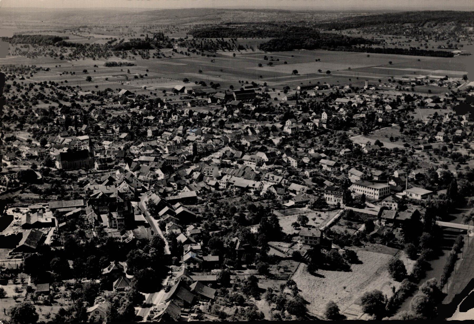 Cartoline postali: Flugaufnahme Aesch – Usato da Bronschhofen venduto da Astore