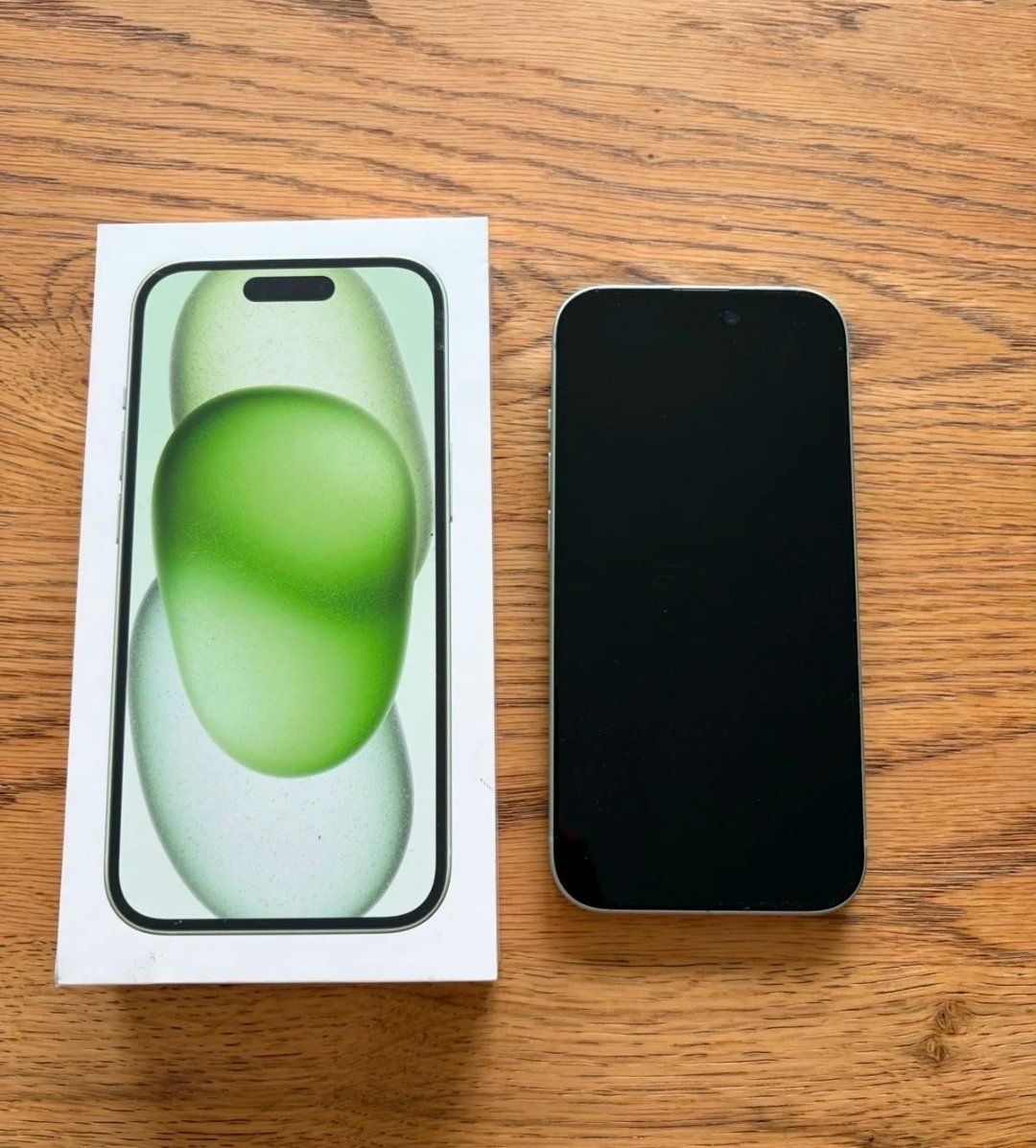 Apple Telefoni cellulari / Smartphones: iPhone 15 (128GB) Akku 96% – Usato da Luzern venduto da Waince786